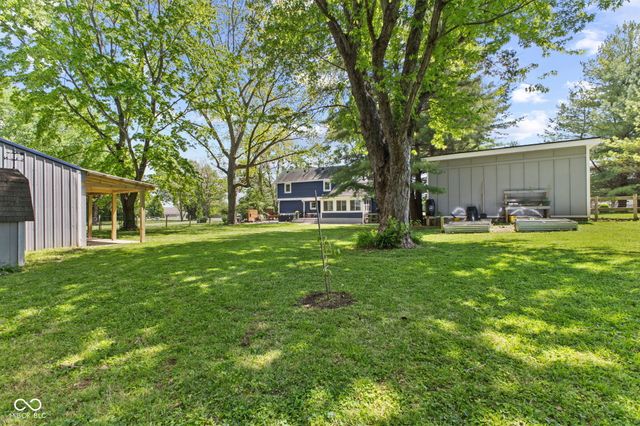 11816 E McGregor Road, Indianapolis, IN 46259