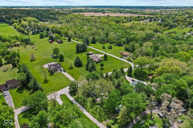 11816 E McGregor Road, Indianapolis, IN 46259