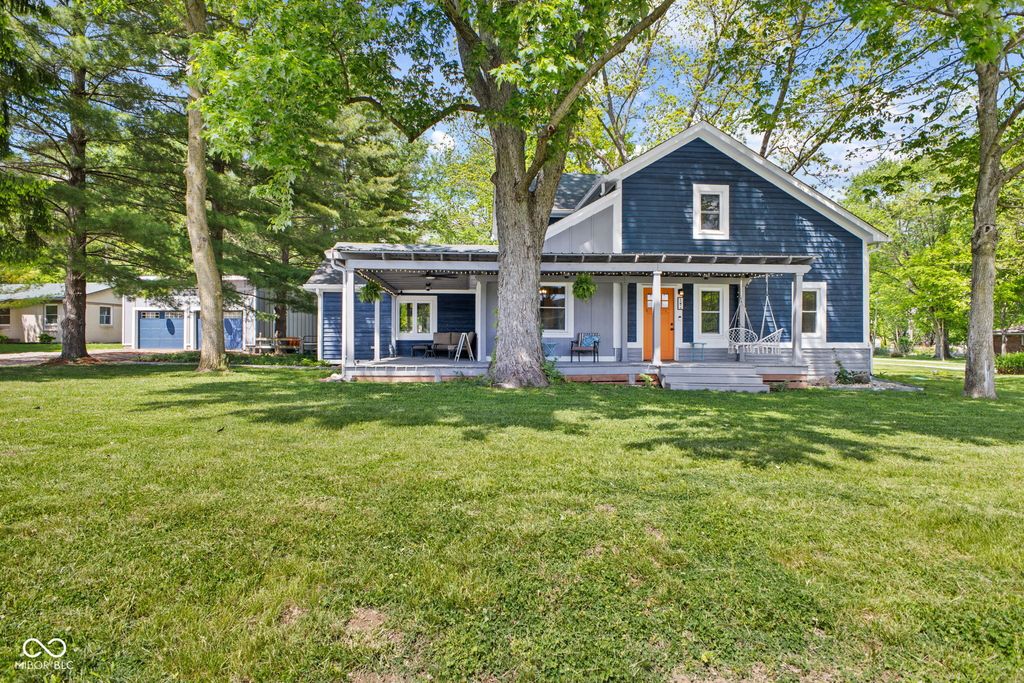 11816 E McGregor Road, Indianapolis, IN 46259