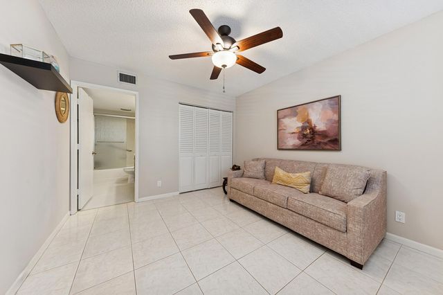 7280 Amberly Lane 208, Delray Beach, FL 33446