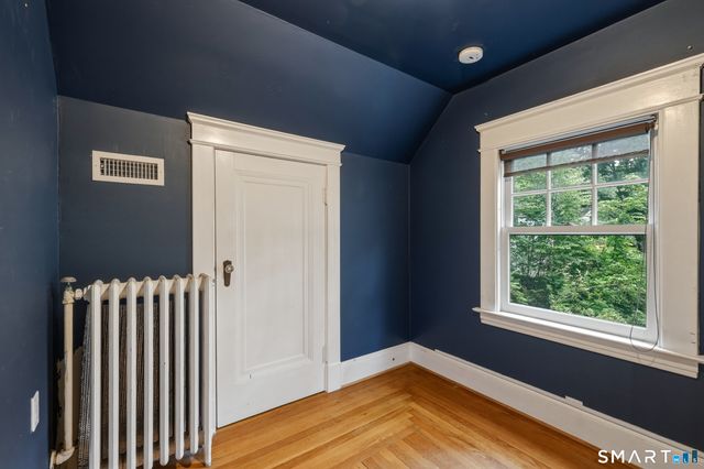 130 Marvelwood Drive, New Haven, CT 06515