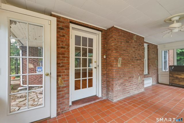 130 Marvelwood Drive, New Haven, CT 06515