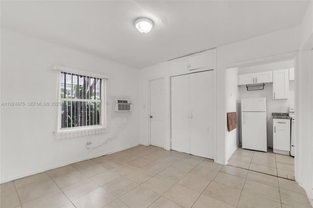 7525 NE Miami Ct, Miami, FL 33138