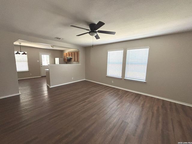 145 Michelle Ln, Boerne, TX 78006