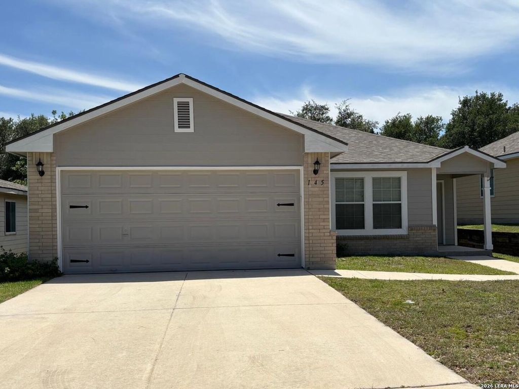 145 Michelle Ln, Boerne, TX 78006