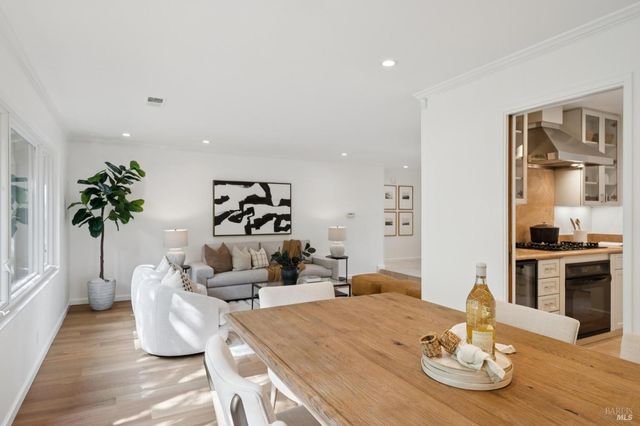 23 Corte Del Rey, San Rafael, CA 94903