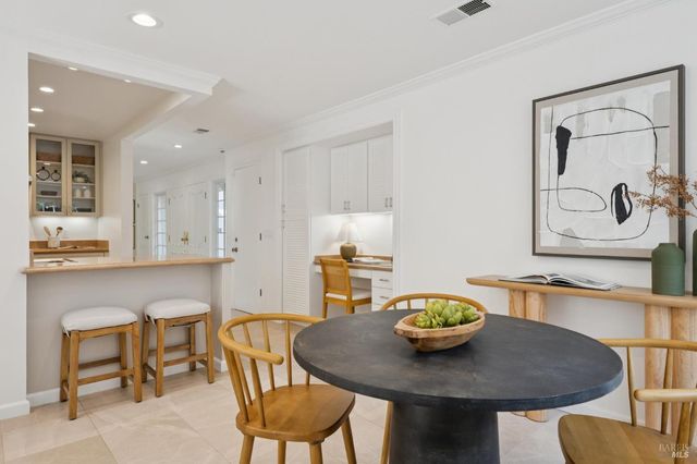 23 Corte Del Rey, San Rafael, CA 94903