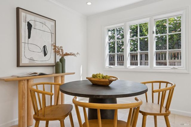 23 Corte Del Rey, San Rafael, CA 94903