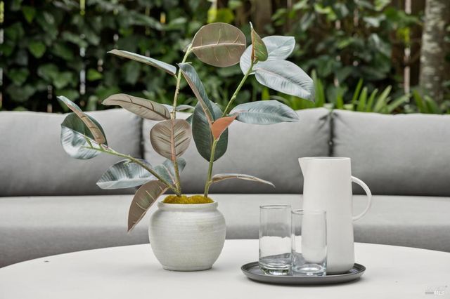 23 Corte Del Rey, San Rafael, CA 94903