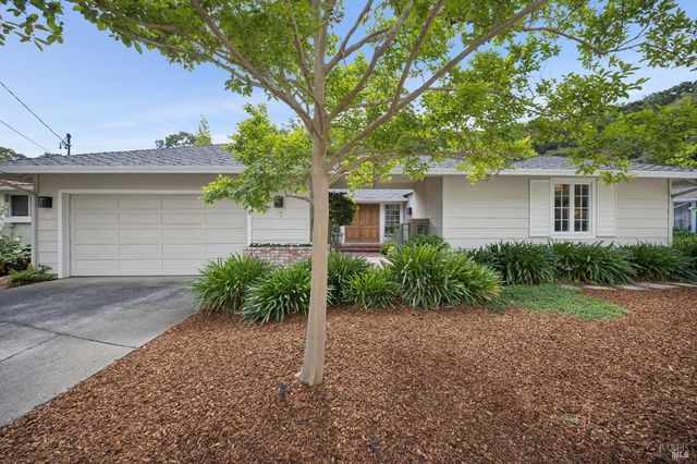 23 Corte Del Rey, San Rafael, CA 94903