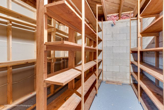 284 Washington Avenue, Hampshire, IL 60140