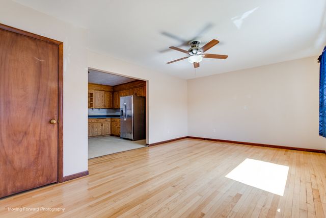 284 Washington Avenue, Hampshire, IL 60140