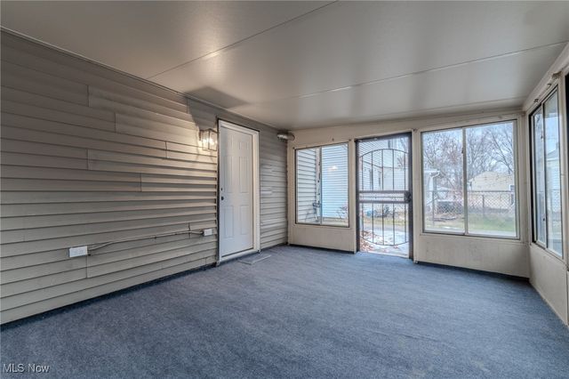 19414 Meadowlark Lane, Warrensville Heights, OH 44128