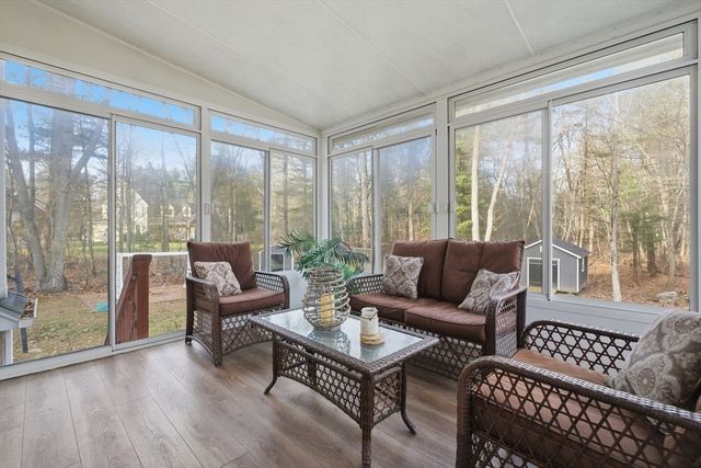 53 Forest Hill Drive, Taunton, MA 02780