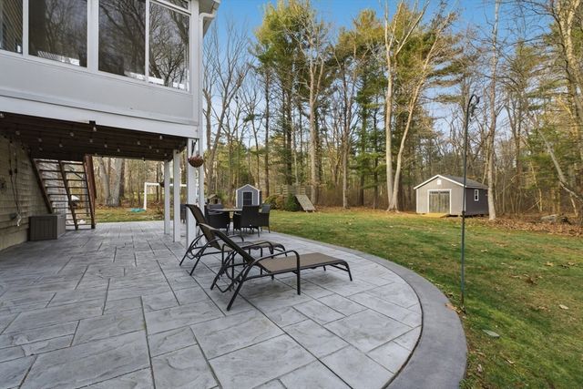 53 Forest Hill Drive, Taunton, MA 02780