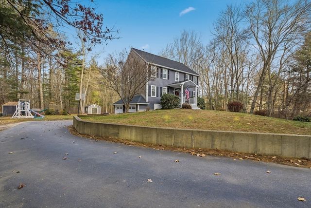 53 Forest Hill Drive, Taunton, MA 02780