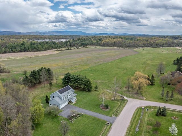 29 Maeck Farm Road, Shelburne, VT 05482