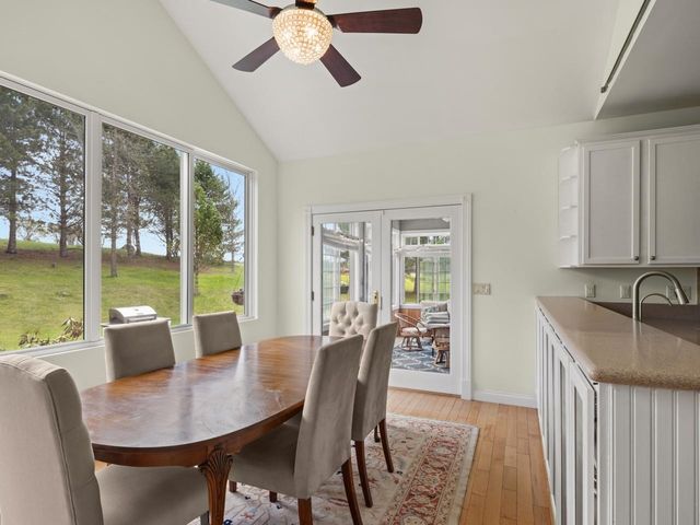 29 Maeck Farm Road, Shelburne, VT 05482