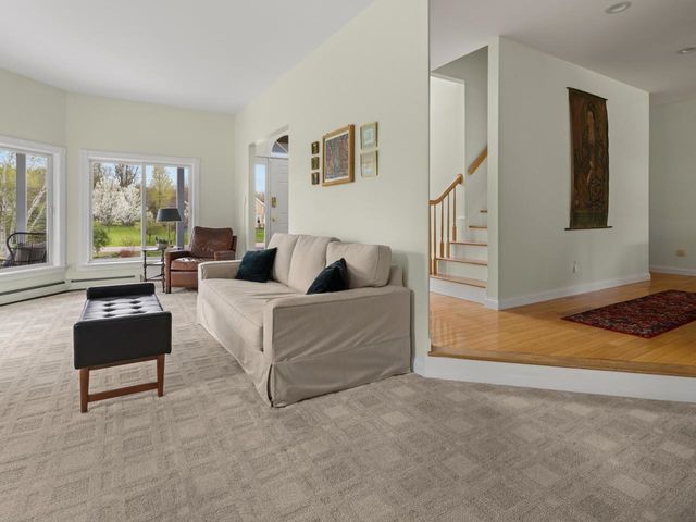29 Maeck Farm Road, Shelburne, VT 05482
