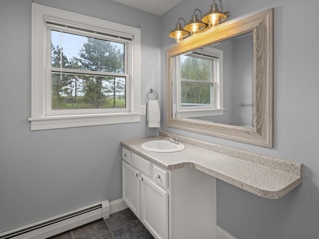 29 Maeck Farm Road, Shelburne, VT 05482