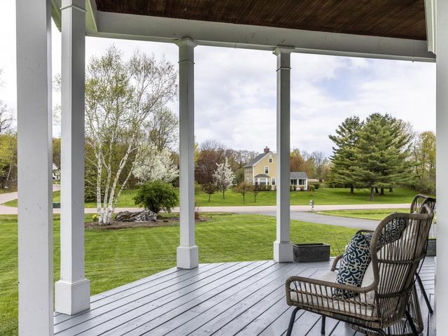 29 Maeck Farm Road, Shelburne, VT 05482