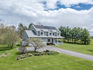29 Maeck Farm Road, Shelburne, VT 05482
