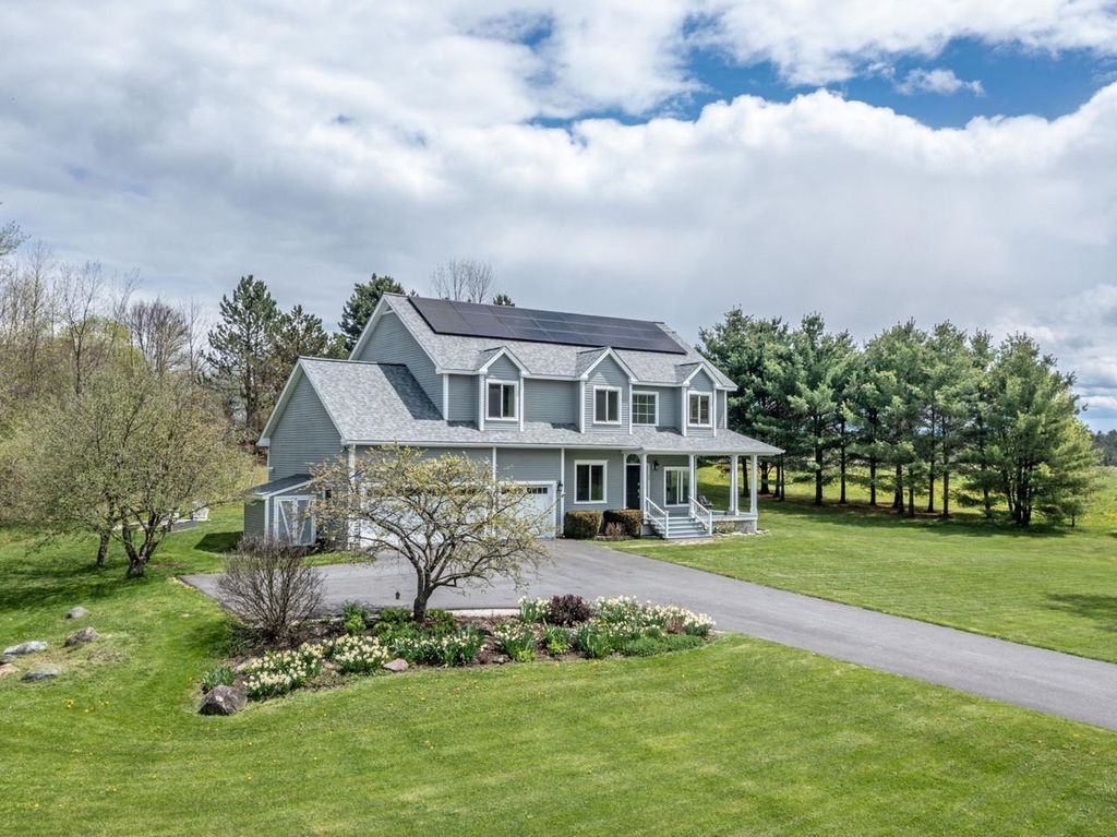 29 Maeck Farm Road, Shelburne, VT 05482