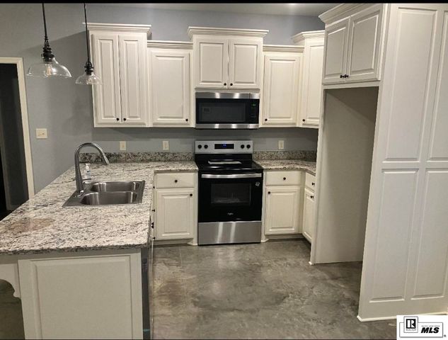 120 DOUGLAS LANE, Choudrant, LA 71227