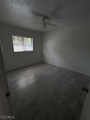 2700 Park Windsor DR 707, Fort Myers, FL 33901