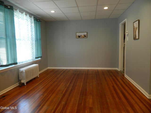 1355 Dewitt Street, Schenectady, NY 12303
