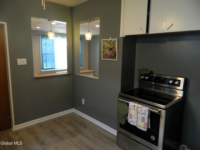 1355 Dewitt Street, Schenectady, NY 12303