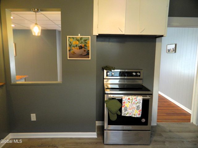 1355 Dewitt Street, Schenectady, NY 12303