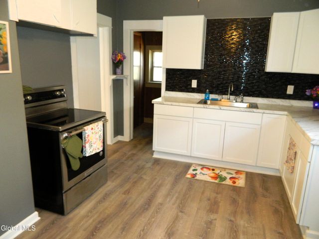1355 Dewitt Street, Schenectady, NY 12303