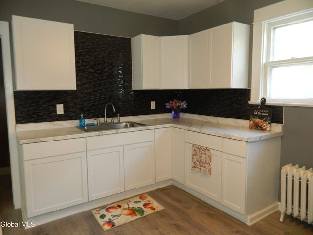1355 Dewitt Street, Schenectady, NY 12303