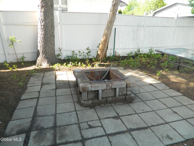 1355 Dewitt Street, Schenectady, NY 12303