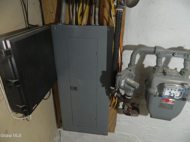 1355 Dewitt Street, Schenectady, NY 12303
