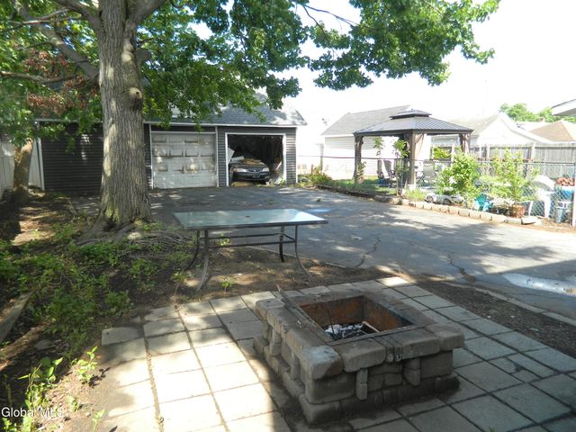1355 Dewitt Street, Schenectady, NY 12303