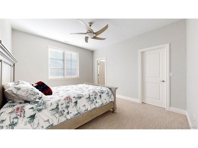 9198 Ridgegate Pkwy, Lone Tree, CO 80124