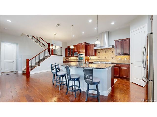 9198 Ridgegate Pkwy, Lone Tree, CO 80124