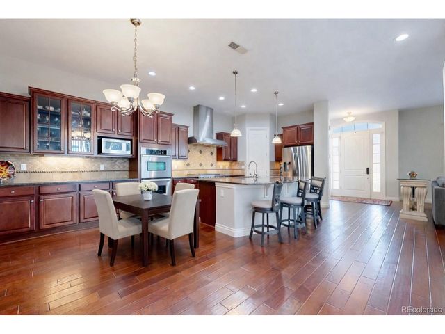 9198 Ridgegate Pkwy, Lone Tree, CO 80124