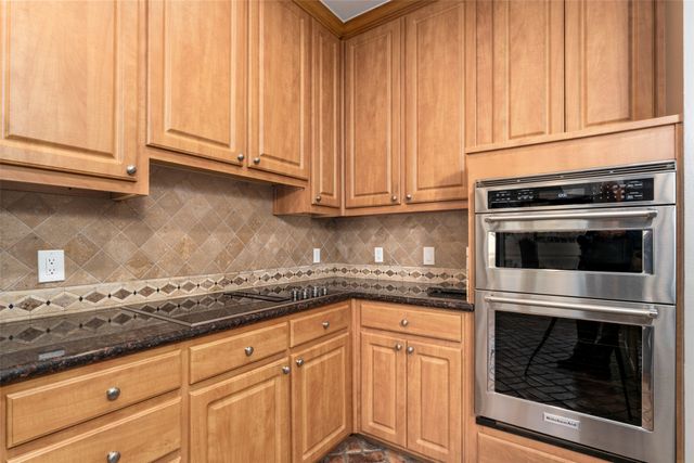 5038 Westgrove Drive 5038, Dallas, TX 75248