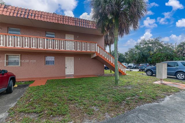 7830 NW 33rd St 504, Davie, FL 33024