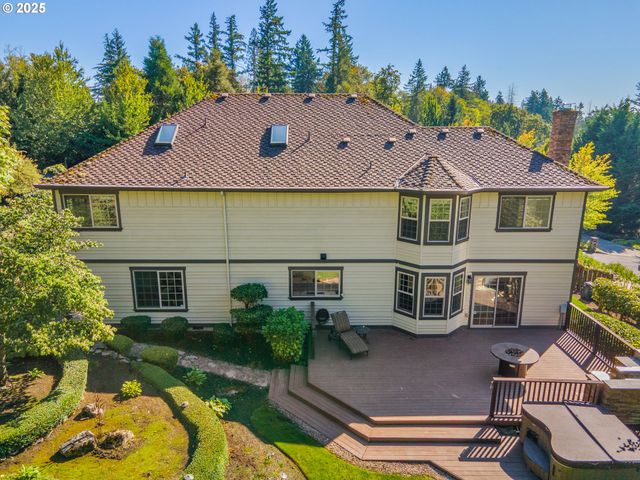 6145 Sw SWEETBRIAR Ct, Portland, OR 97221