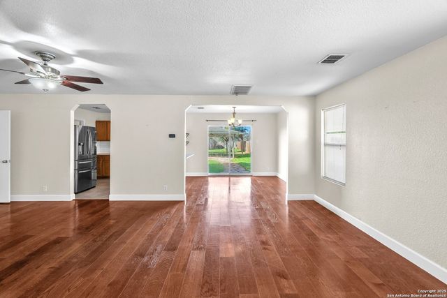 8035 Willow Country, San Antonio, TX 78254