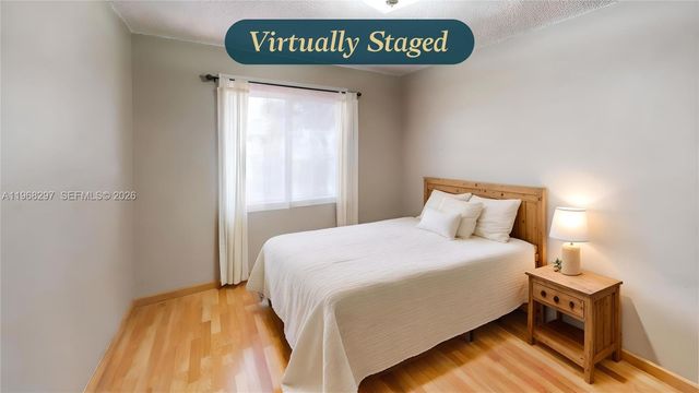 14543 SW 97th St, Miami, FL 33186