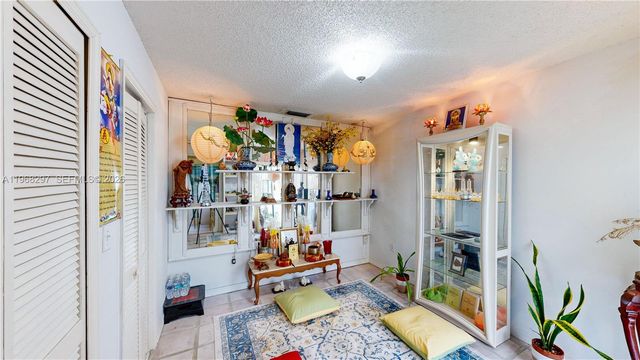 14543 SW 97th St, Miami, FL 33186