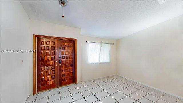 14543 SW 97th St, Miami, FL 33186