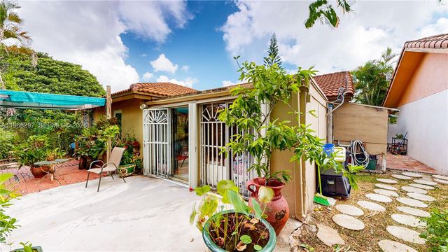 14543 SW 97th St, Miami, FL 33186