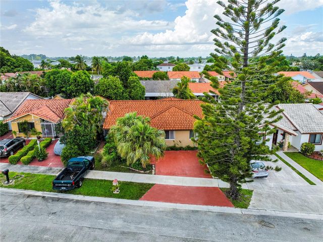 14543 SW 97th St, Miami, FL 33186