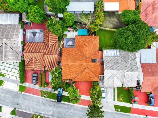 14543 SW 97th St, Miami, FL 33186